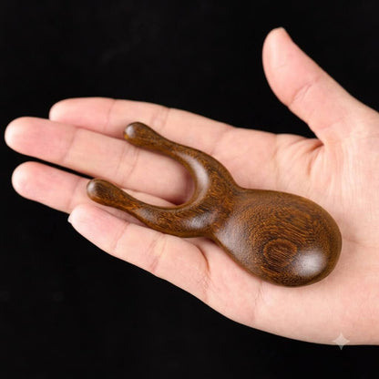 カエルのツボ押し